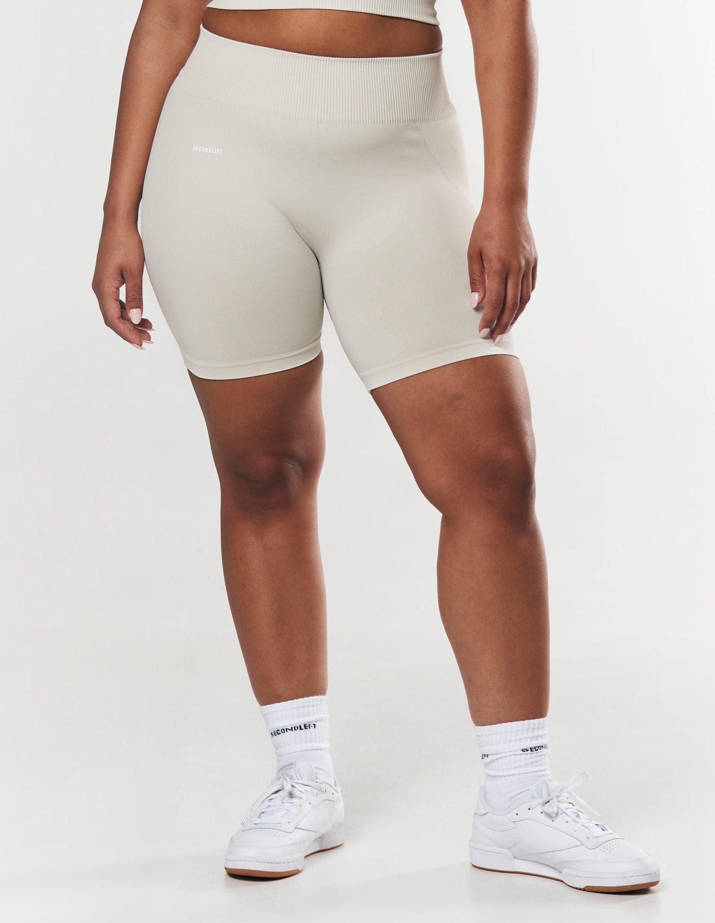 Seamless Midi Biker Shorts - Dove