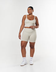 Seamless Low back Crop - Dove