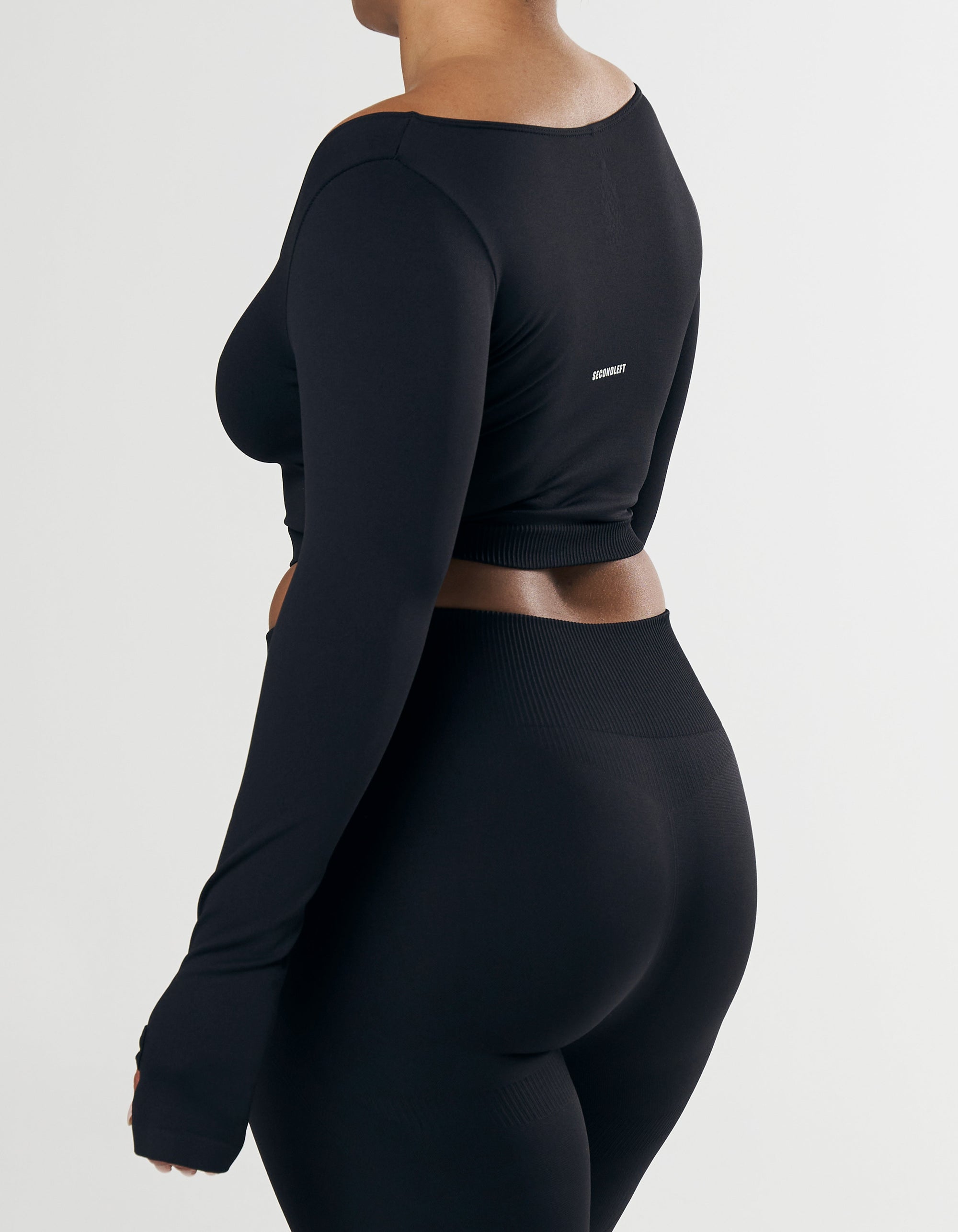 SL Seamless Scoop Long Sleeve - Black